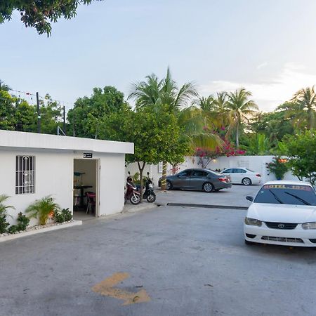 באני Hotel1325 מראה חיצוני תמונה