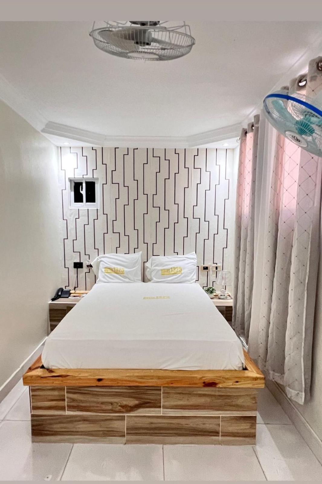 באני Hotel1325 מראה חיצוני תמונה